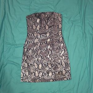 HUGO BUSCATI; Snake skin dress; WOMENS SIZE 4
